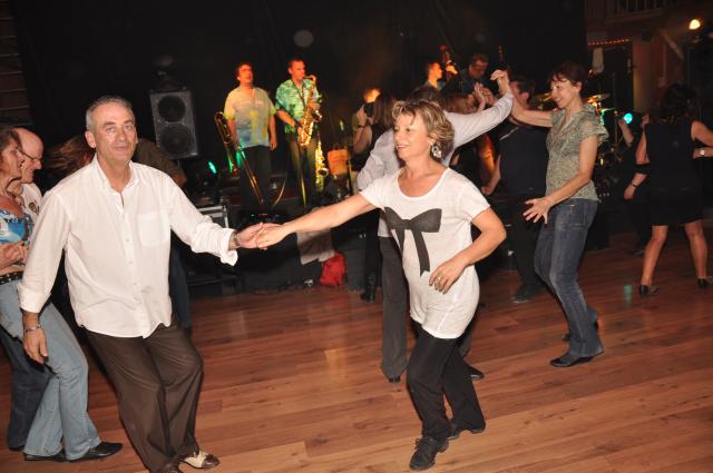 min 2010 05 09 station danse 084